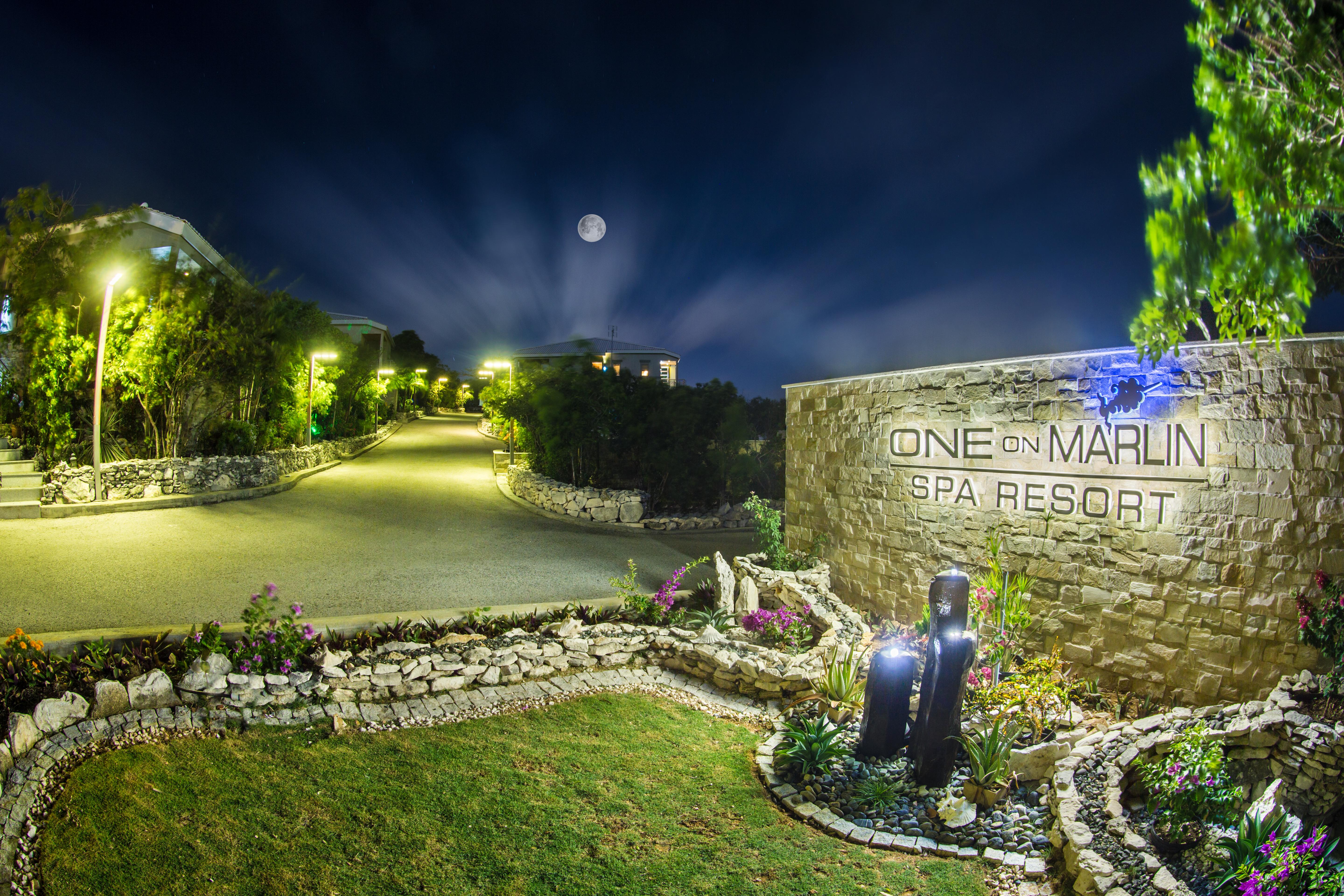 One On Marlin Resort (Adults Only) Turtle Cove Buitenkant foto
